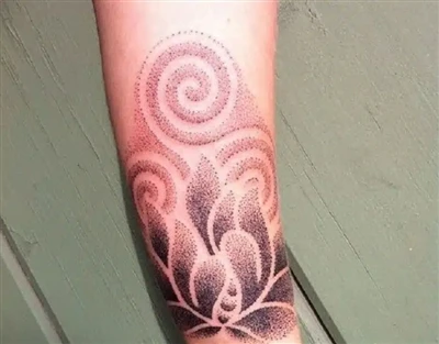 Mikä on pointillismi-tatuointi?