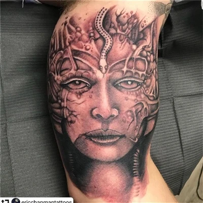 Toinen maisema tatuoinneissa