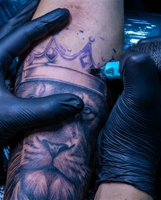 Voivatko tatuoinnit toimia tunteiden symbolina (kuten muistettavat rakkaansa ...