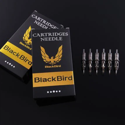 Blackbird Halvat kalvotatuointipatruunan neulat